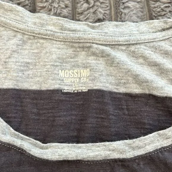 Women’s Tunic - Picture 2 of 5